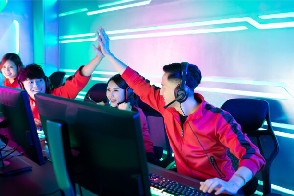 OVHcloud_Gaming_Photo2_600x400-100 2.jpg